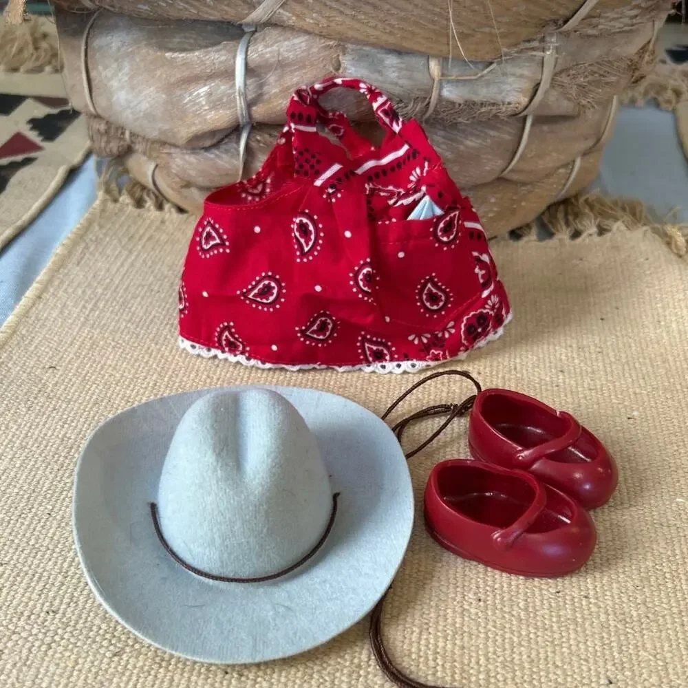 Unbranded western doll